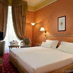 Hotel Sina De La