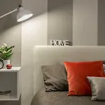 Next Stop - Station Apartment *