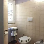 Cosy 2 Minutes From Duomo