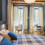 Cosy 2 Minutes From Duomo *