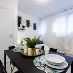 Paruta 65 酒店