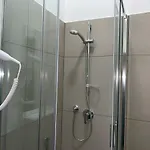Easy Style בית הארחה *