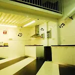 New Generation Center מילאנו