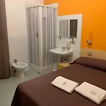 Ambrosiana Hotel *