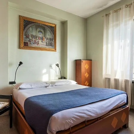 Plum Guide - High Parsonage * Milano