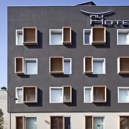 Nu Hotel