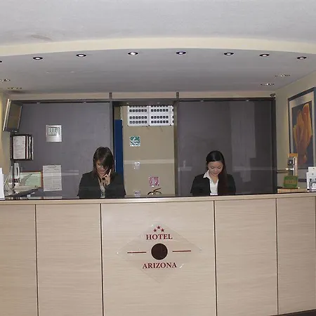 Ginosi Arizona Hotel Mailand