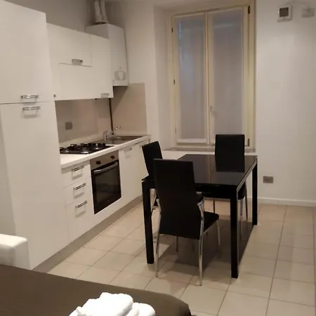 Aparthotel Easy - And Navigli Milan