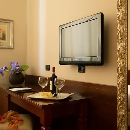 Fenice Hotel
