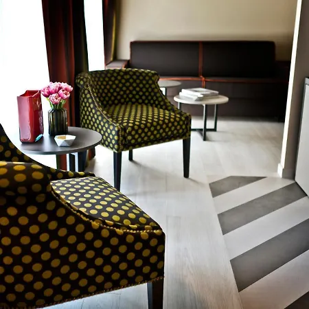 Fifty House Cellini
