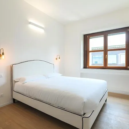 Lägenhet Contempora - Elegant Urban Retreat In The Heart Of - Brera Milano