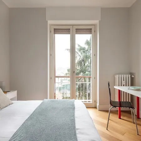 Ricciardo - Glamorous 4 Pax Wifi Bocconi- Downtown Appartement Milan