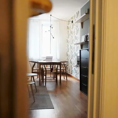 Apartment Orea Spiti - A Cozy Place In Moscova District Mailand