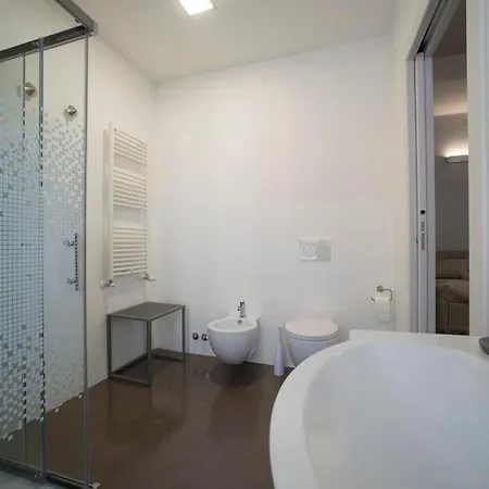 L'ottava 4* Mediolan