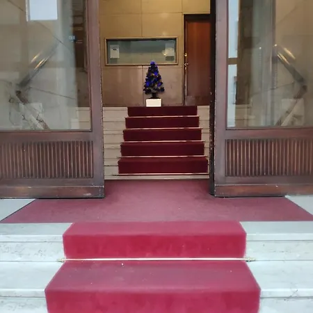 住宿加早餐酒店 米兰丰塔纳大街住宿加早餐旅馆 4*