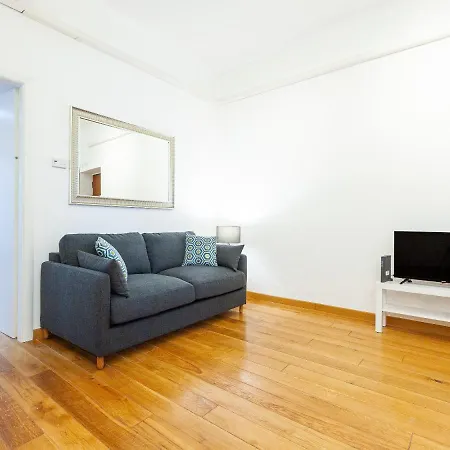 Easyhomes - Station Milán