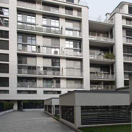 Big Terrace Near Linate Apartment