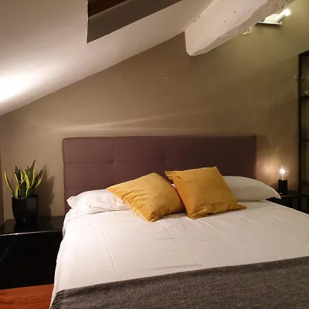 Vico - Corso 11 * Milano