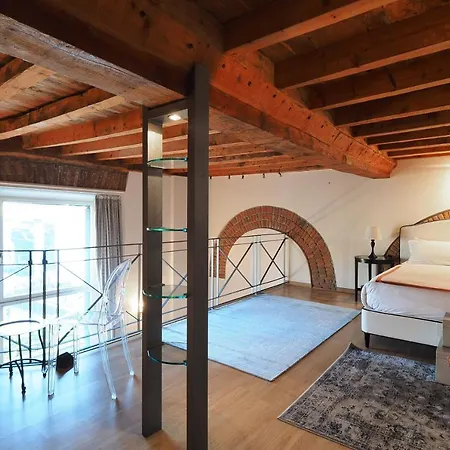 아파트 Unique Duomo Luxury