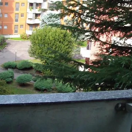 Fabrique Linate Homestay *