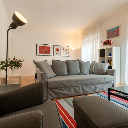 Buzzi Flexyrent Apartmán *