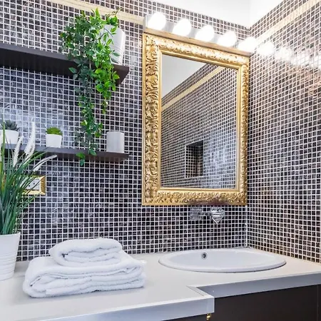 Joivy Vibrant Flat For 4 Near Parks, In Navigli Апартаменты Милан