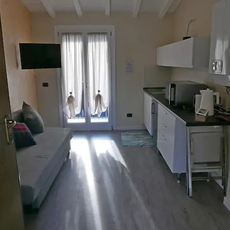 Casa Camilla * Milan