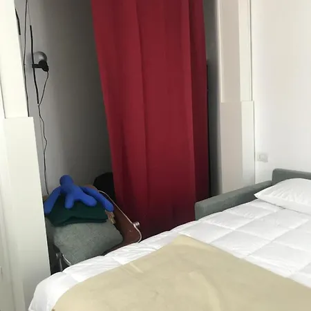 Apartment Studio 18 *