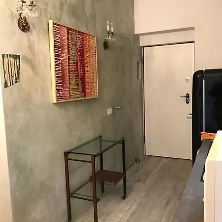 Studio 18 Apartment