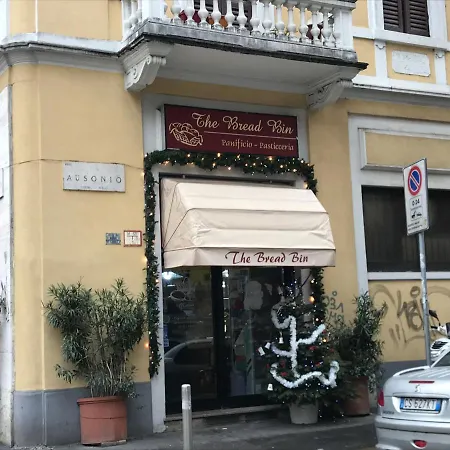 Studio 18 Apartment Milan