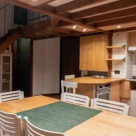 Architecture And Comfort In アパート *