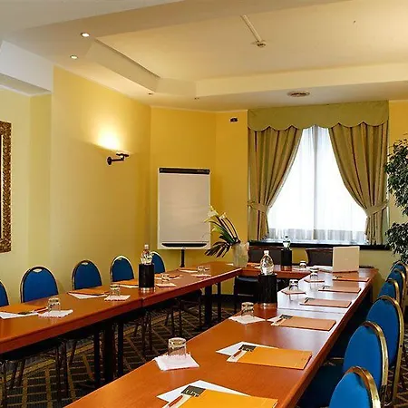 Hotel Mozart 4*