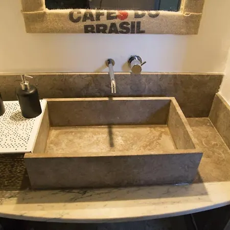 Loft Bocconi, Iulm, Fondazione Prada, Ieo * Μιλάνο