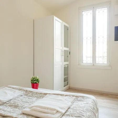 The Best Rent - Attic With Terrace In Downtown