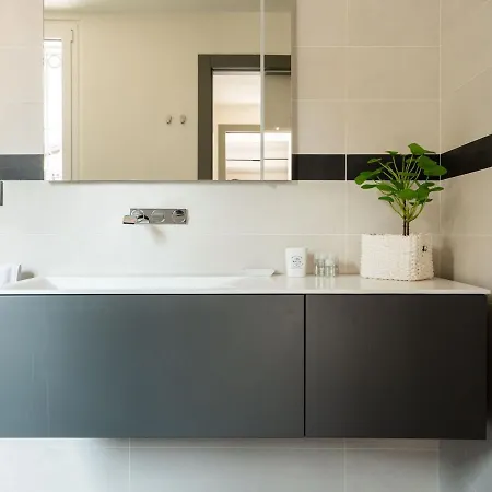 The Best Rent - Attic With Terrace In Downtown