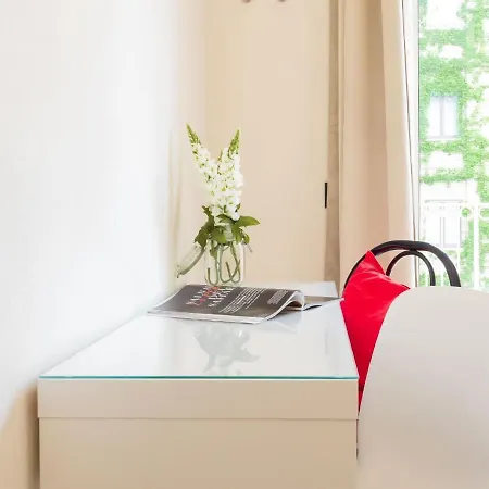 Apartment The Best Rent - Attic With Terrace In Downtown Milan
