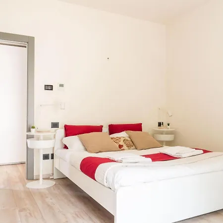 The Best Rent - Attic With Terrace In Downtown Apartment