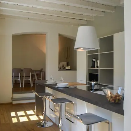 Joivy Fulcorina Apartment Milan