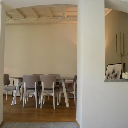 Joivy Fulcorina * Milan