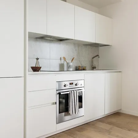 Joivy Uptown Flats With Balcony, Good Connection To Centre Apartment Milan