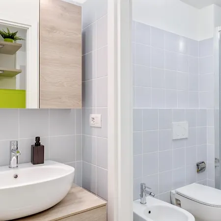 Modernissimo Loft In Porta Romana, A 200m Dalla Bocconi 아파트