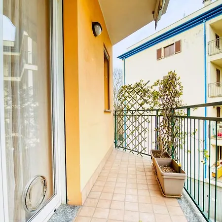 Caseospitali - Casa Certosa, Bilocale A Pochi Minuti Da Rho Fiera Apartment
