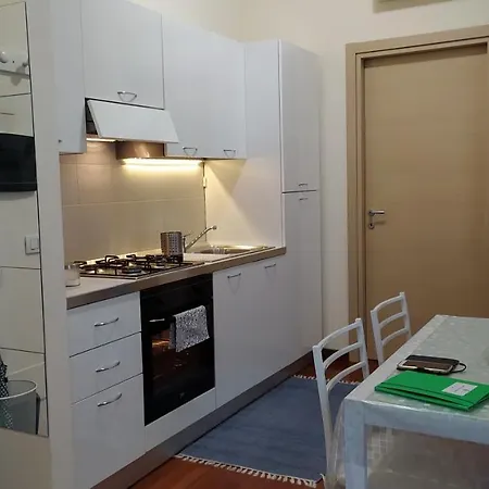 Apartament Zara Cosy & Cheap Apt - Easy Parking Mediolan