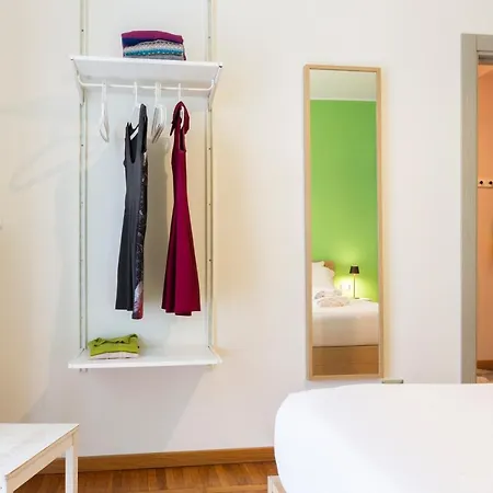 Fierami Citylife Apartment