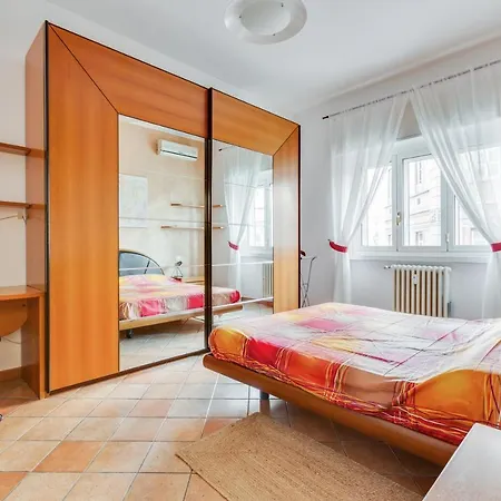 Darsena & Navigli Cosy Flat Apartment