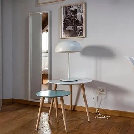 Chic Loft Living In Via Farini * Milánó