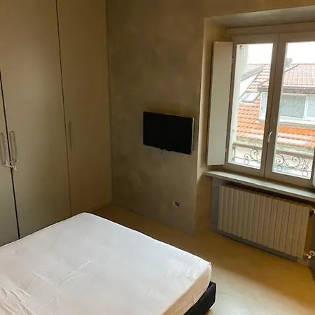 Spacious & Elegant Near Corso Como - Maroncelli Apartman Milánó