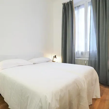 Zamenhof Zona Bocconi Navigli Apartment Milan
