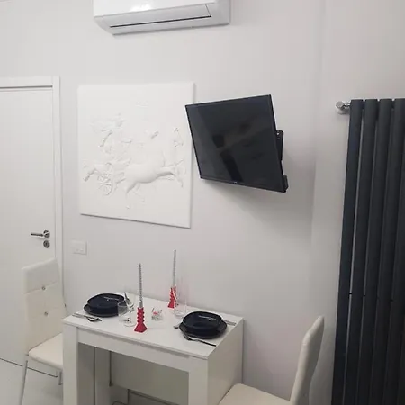 Black & White Holiday home Milan