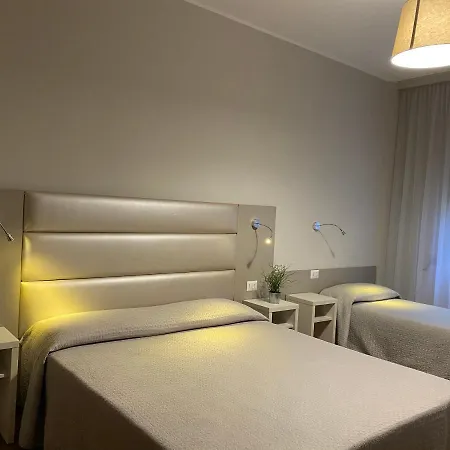 Due Giardini Hotell 2*